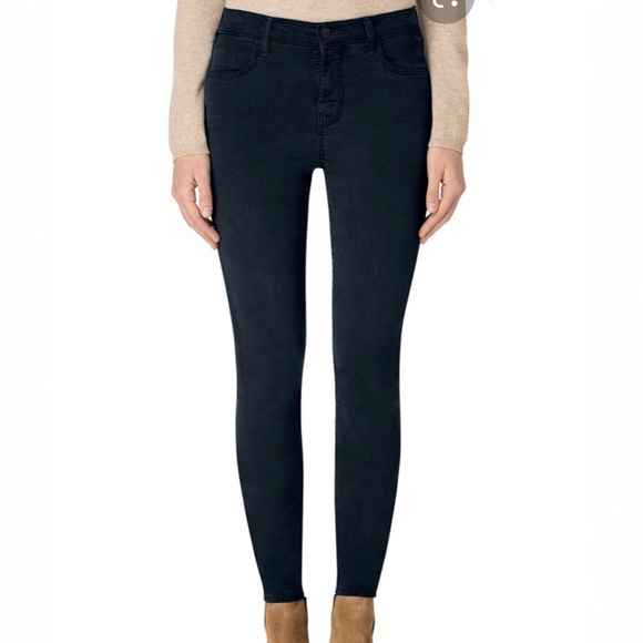 NWT J Brand Super Skinny Mid Rise Jeans. 29 - Picture 2 of 8